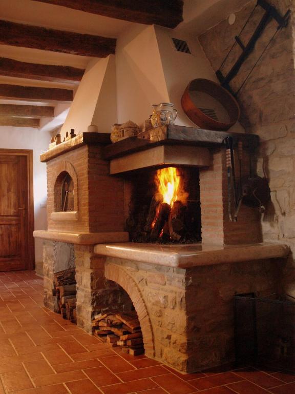 Al Merlo Olivo, Rural Istrian House Buje Buitenkant foto